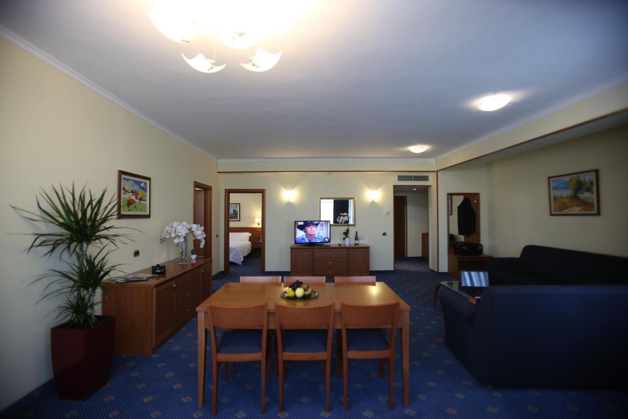 Hotel Continental Vore ห้อง รูปภาพ