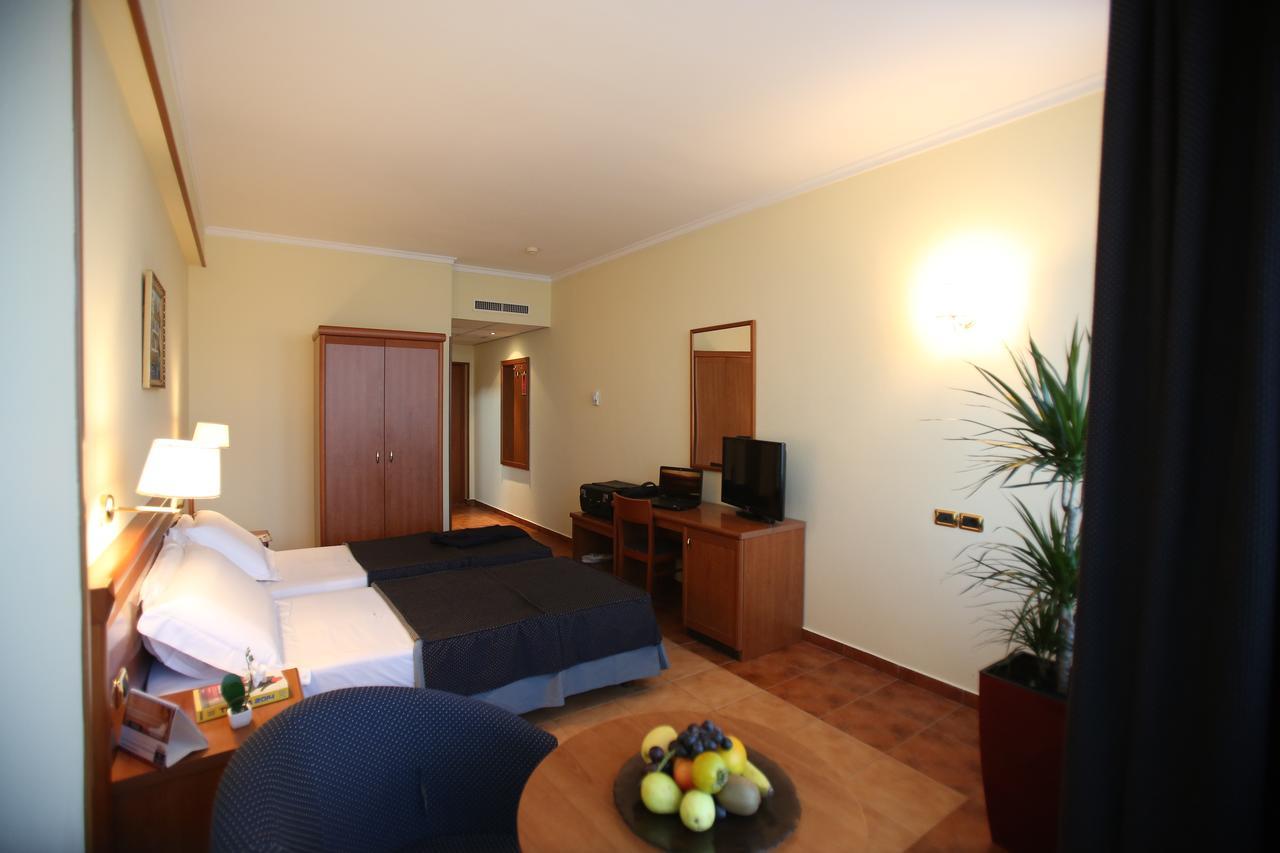 Hotel Continental Vore ภายนอก รูปภาพ