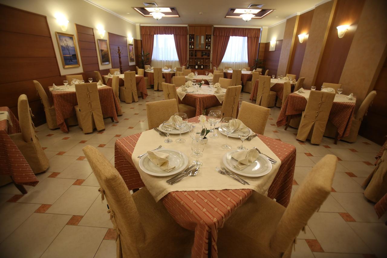 Hotel Continental Vore ภายนอก รูปภาพ