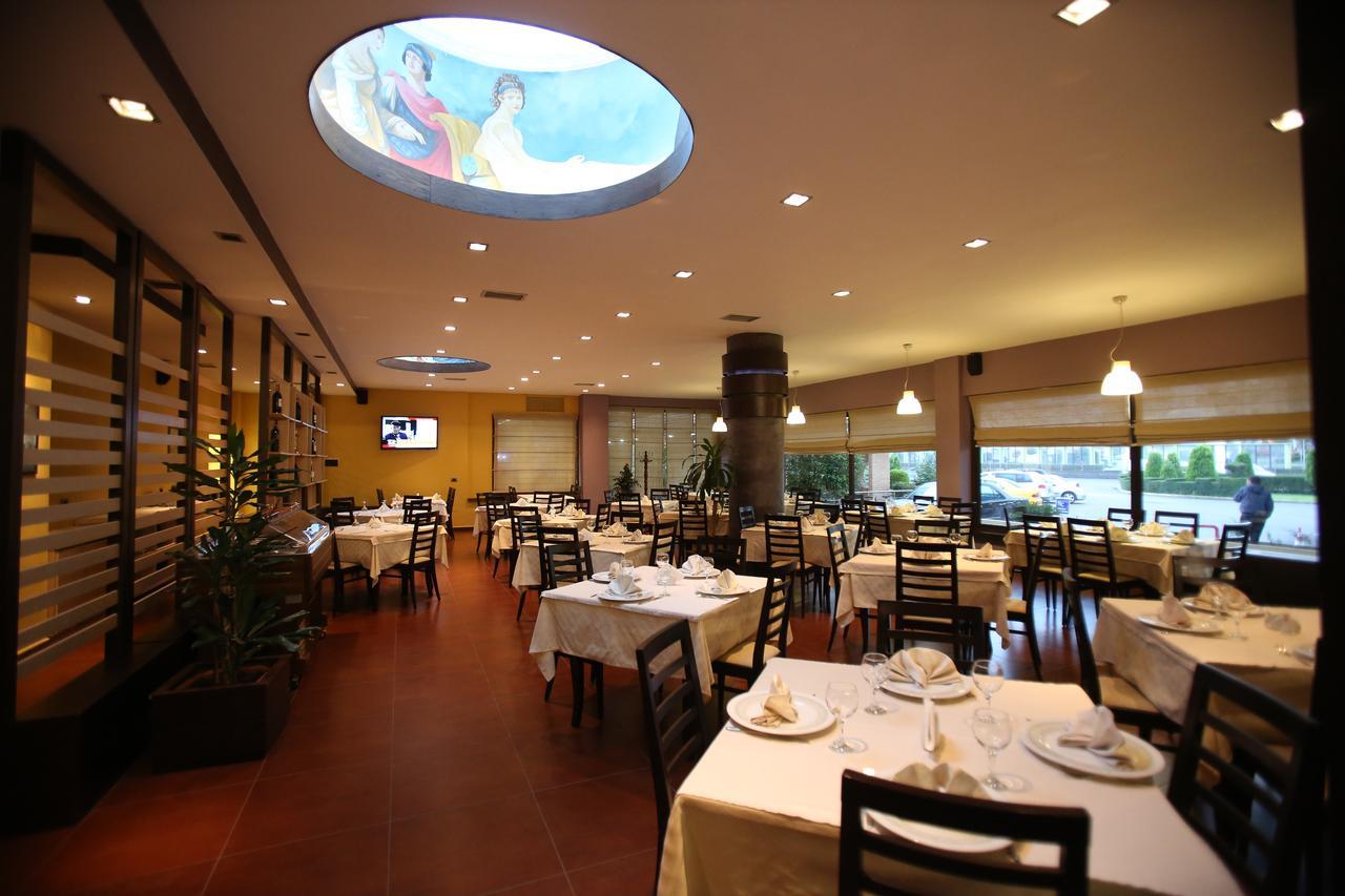 Hotel Continental Vore ภายนอก รูปภาพ