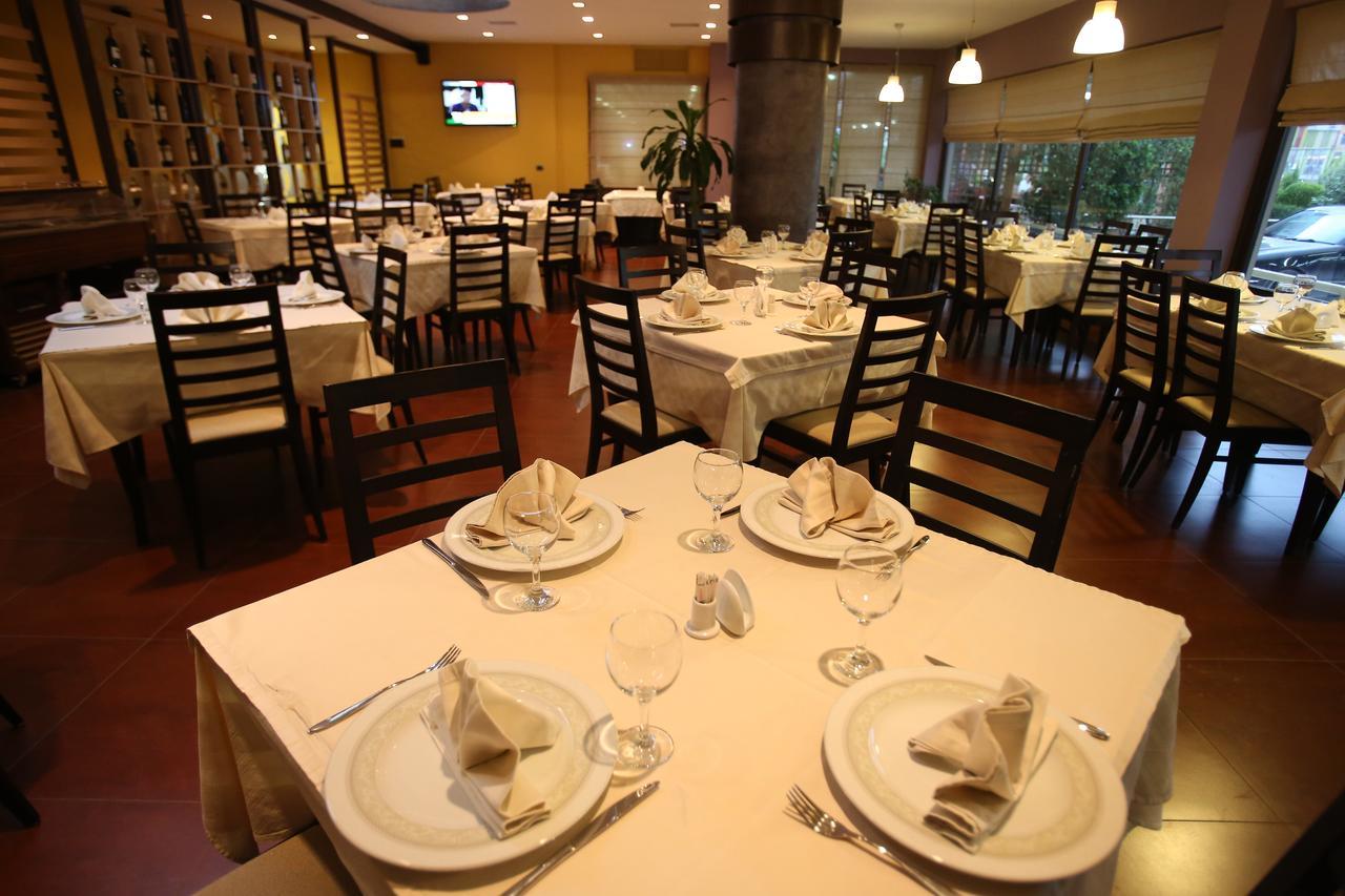 Hotel Continental Vore ภายนอก รูปภาพ