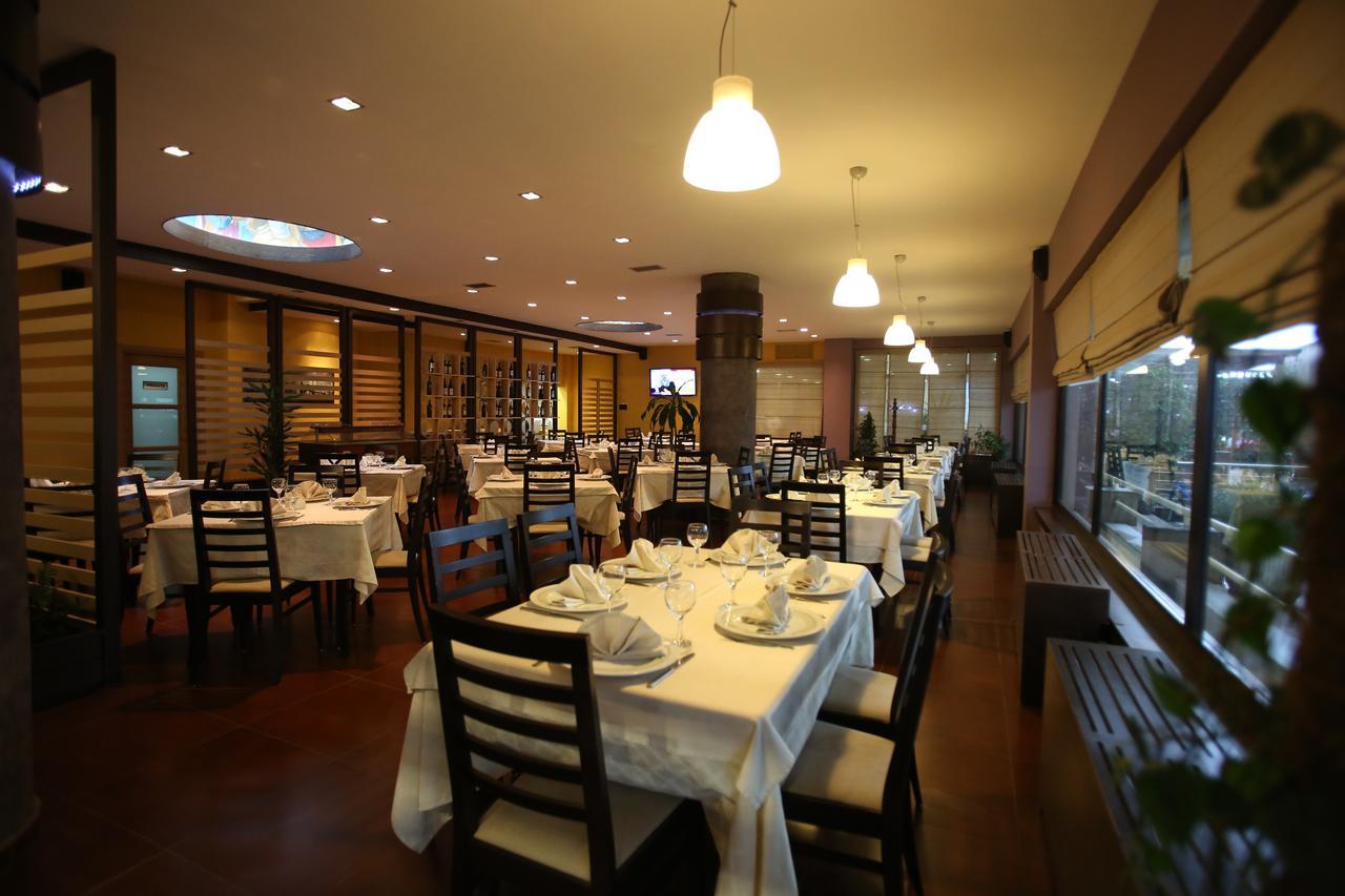 Hotel Continental Vore ภายนอก รูปภาพ