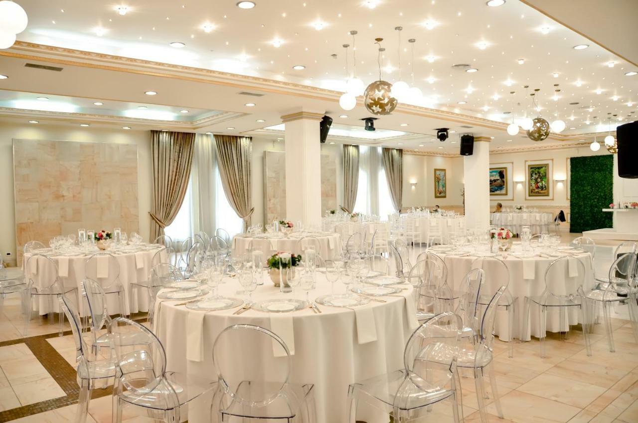 Hotel Continental Vore ภายนอก รูปภาพ
